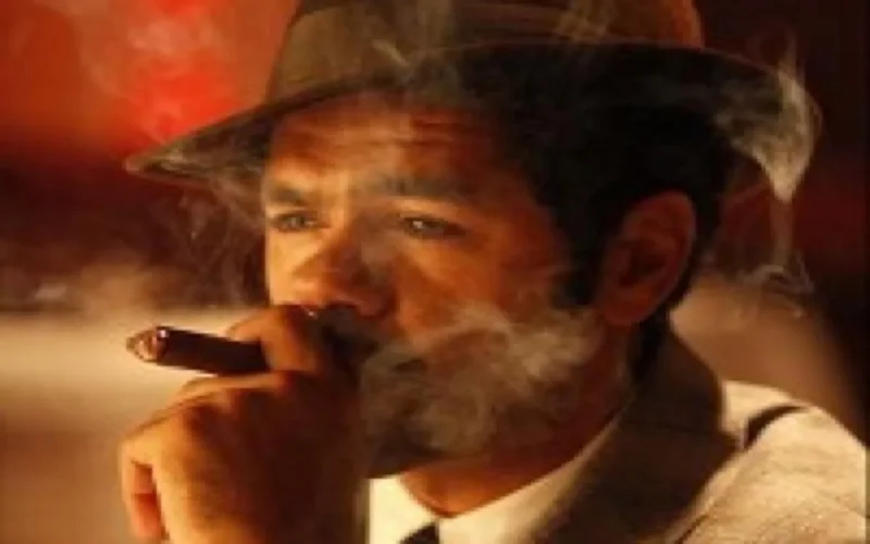 La droite française répond à Bouchareb et Debbouze