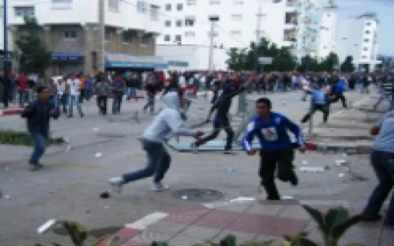 Les supporters du Raja et du Wydad saccagent Casablanca