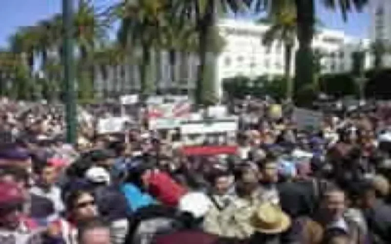 Manifestation géante de diplômés chômeurs à Rabat