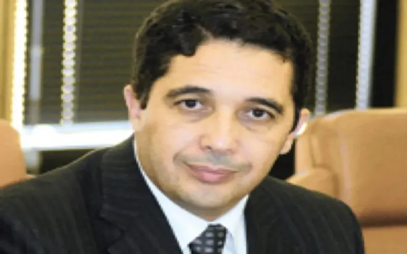 Khalid Oudghiri, ex-PDG d'Attijariwafa bank, condamné à 20 de prison en appel