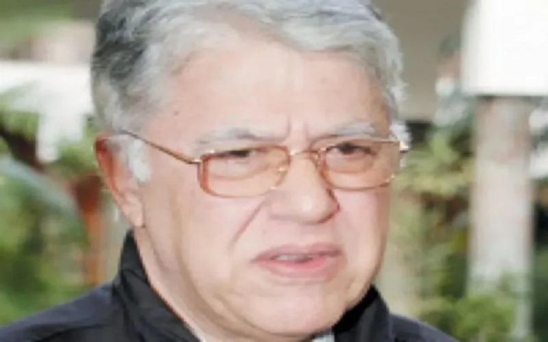 Dissolution du parlement et nomination d'un gouvernement technocrate cet été 