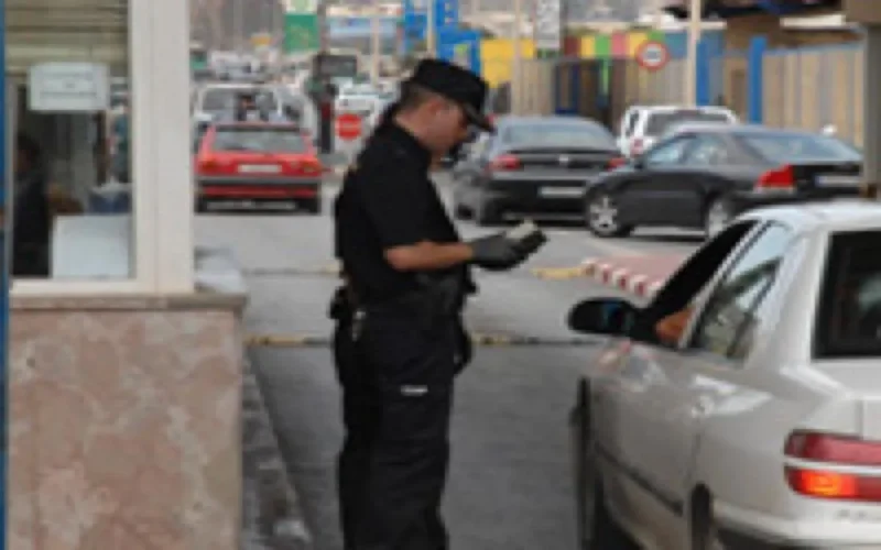 L'Espagne déclare illégaux les passeports liant Sebta et Melilla au Maroc