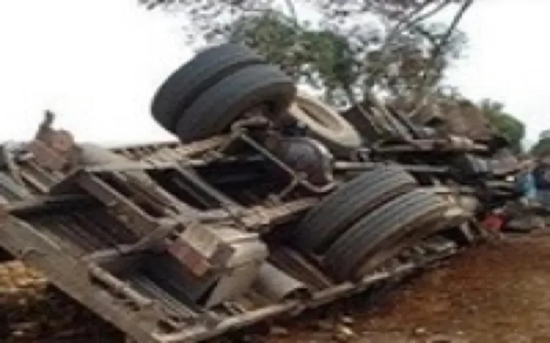 Quatre morts et quinze blessés dans un accident de car près d'Imintanout