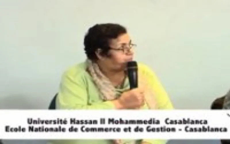 Aicha Ech-Chenna au Roi : "Que Dieu bénisse le ventre qui vous a porté"