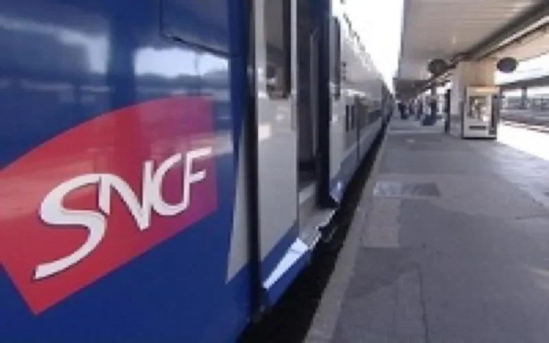 Des cheminots marocains attaquent la SNCF