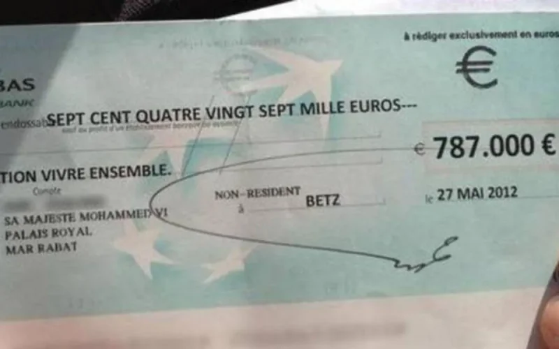 Le chèque de Mohammed VI à la mosquée de Blois fait le tour du Web 