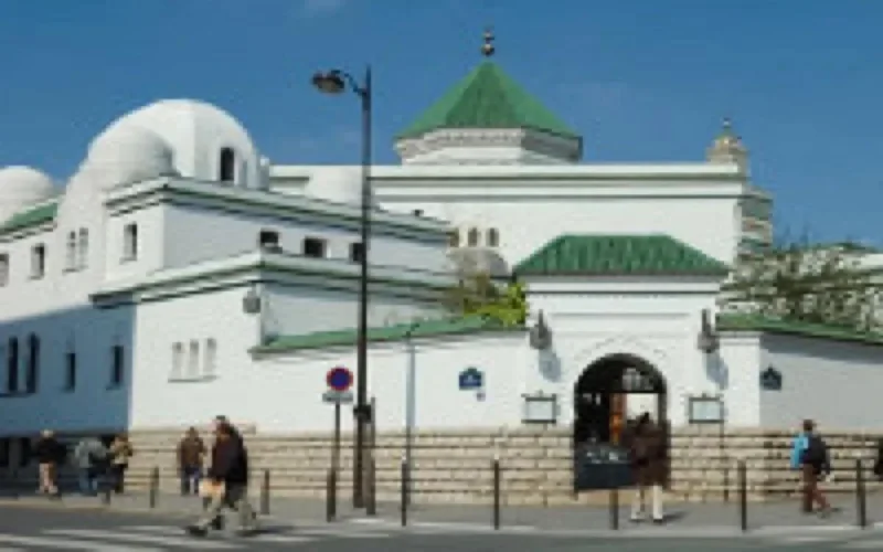 Maroc - Algérie : guerre des Imams en France
