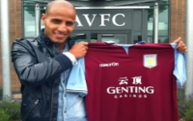 Karim El Ahmadi à Aston Villa