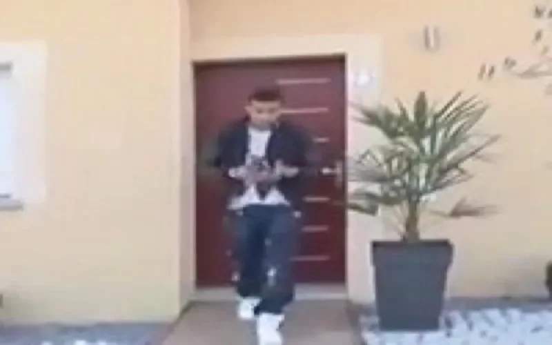 Youssef Hadji, footballeur hors pair