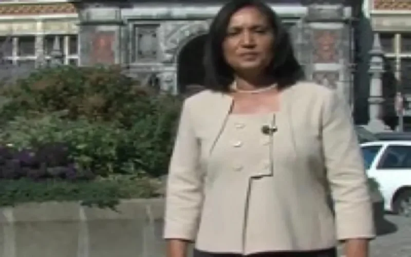 Latifa Aït-Baala, candidate aux élections communales belges