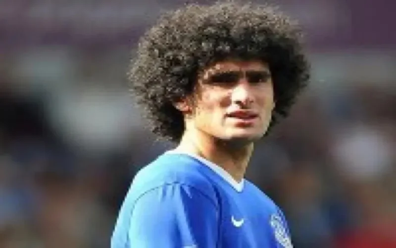 Fellaini suspendu 3 matchs pour un coup de tête 