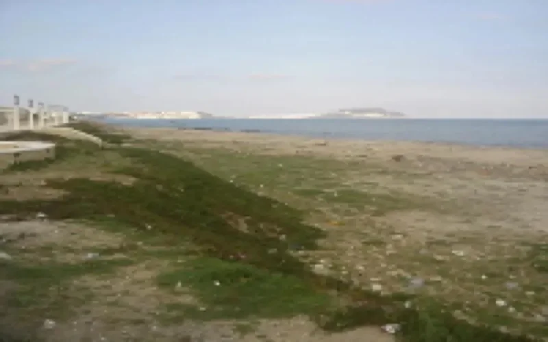 Les dix plages impropres à la nage au Maroc en 2013