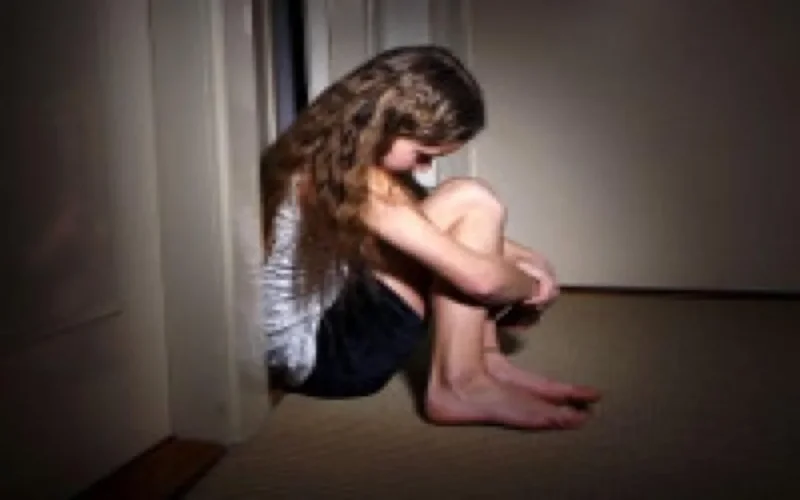 Un Marocain de France arrêté en Espagne pour avoir violé sa petite fille de 7 ans