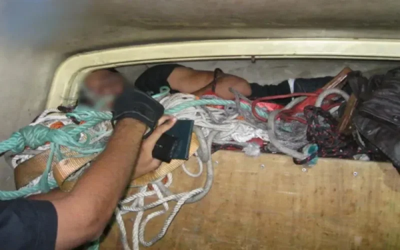 Un Marocain condamné à 2 ans de prison pour avoir caché un clandestin dans sa voiture