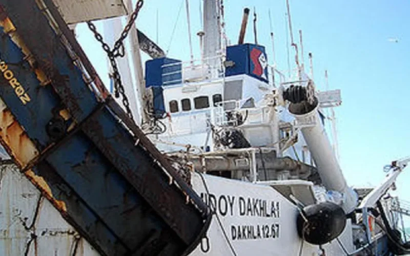 Naufrage à Dakhla, deux morts et 12 marins portés disparus