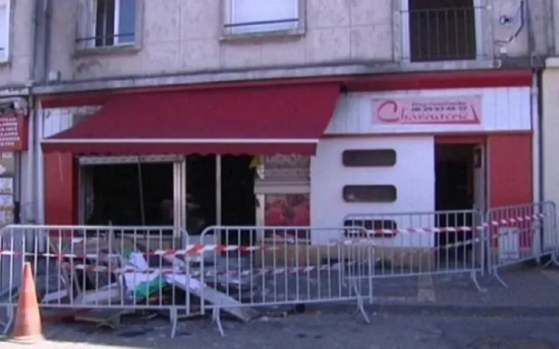 France : Une boucherie halal incendiée, des tags racistes découverts