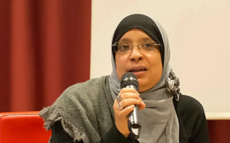Menacée de mort, une conseillère municipale d'origine marocaine quitte l'Italie