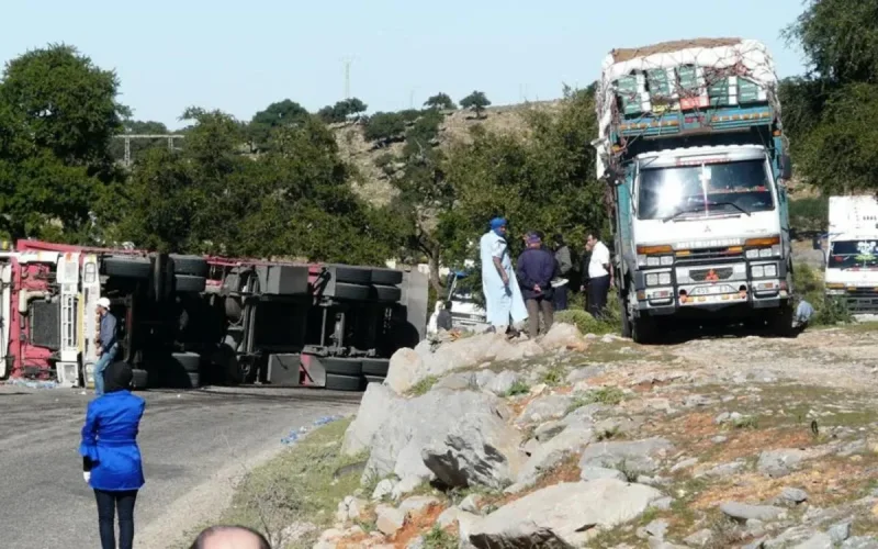 Un camion chute d'un pont à Nouaceur, un mort