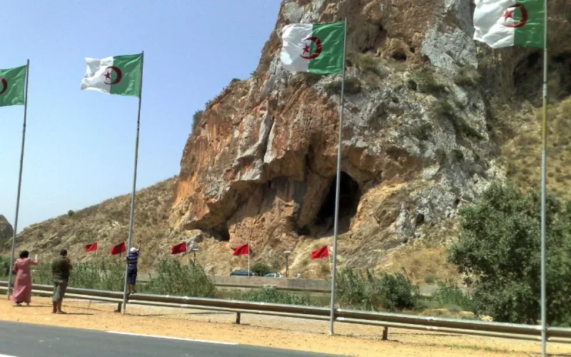 L'Algérie met fin à la carte de résidence illimitée pour les Marocains