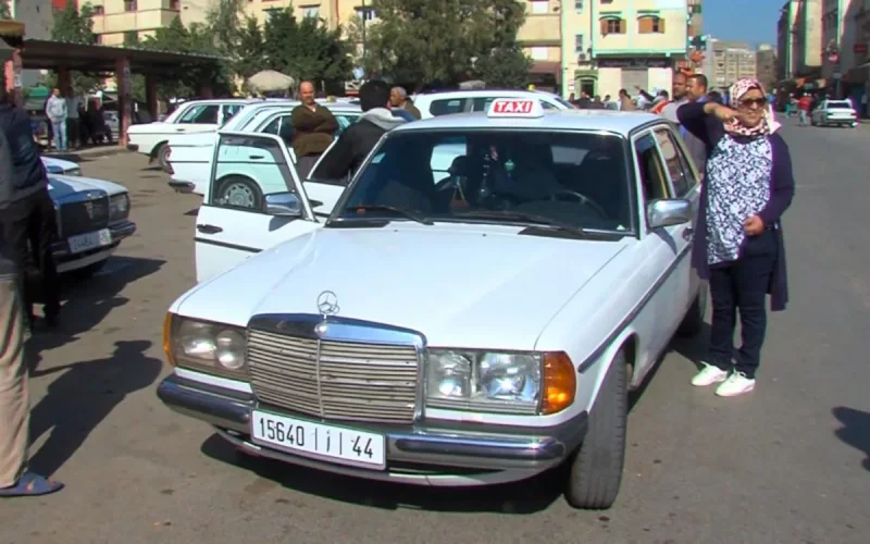 Moi Rachida, chauffeuse de taxi