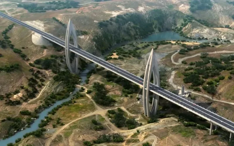 Vidéo : le pont à haubans de Rabat bientôt fini