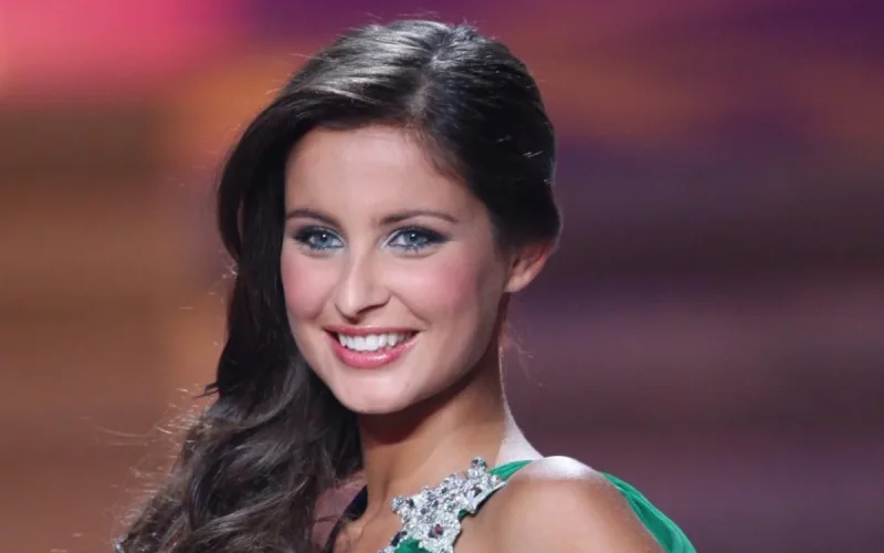 Malika Ménard répond à Robert Ménard