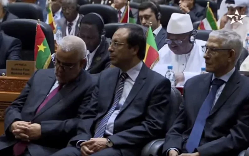 Abdelilah Benkirane s'endort lors d'un congrès (vidéo)