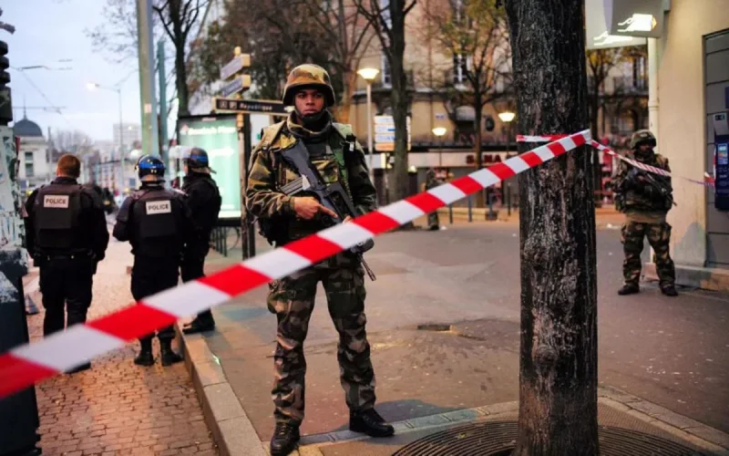 Attentats à Paris : le Maroc a fourni l'adresse de l'appartement à Saint-Denis