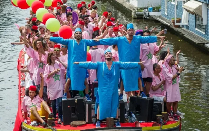 Un bateau marocain à la Gay Pride d'Amsterdam (photos et vidéo)