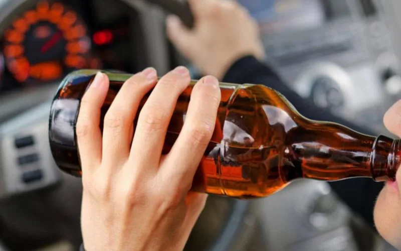 Ivre, un employé de l'ambassade du Maroc à Paris cause un accident