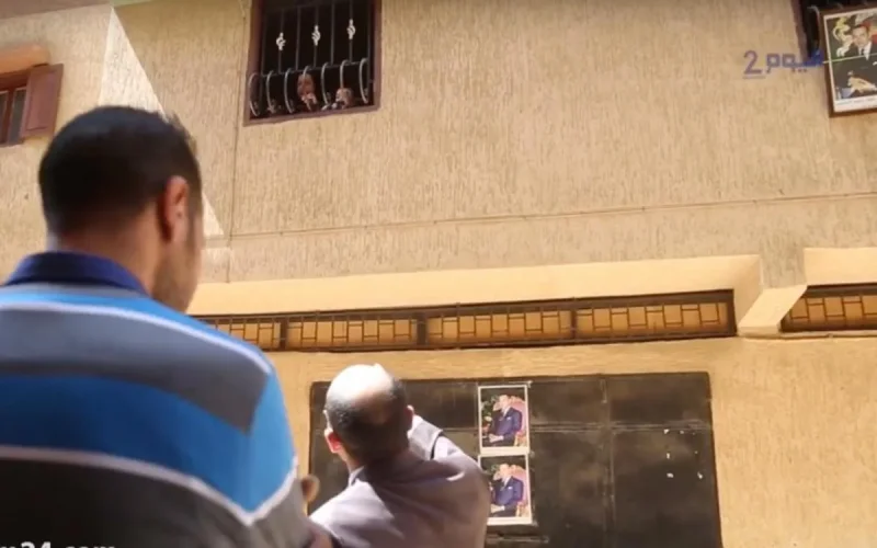 Quand un fils veut mettre son propre père à la rue (vidéo)