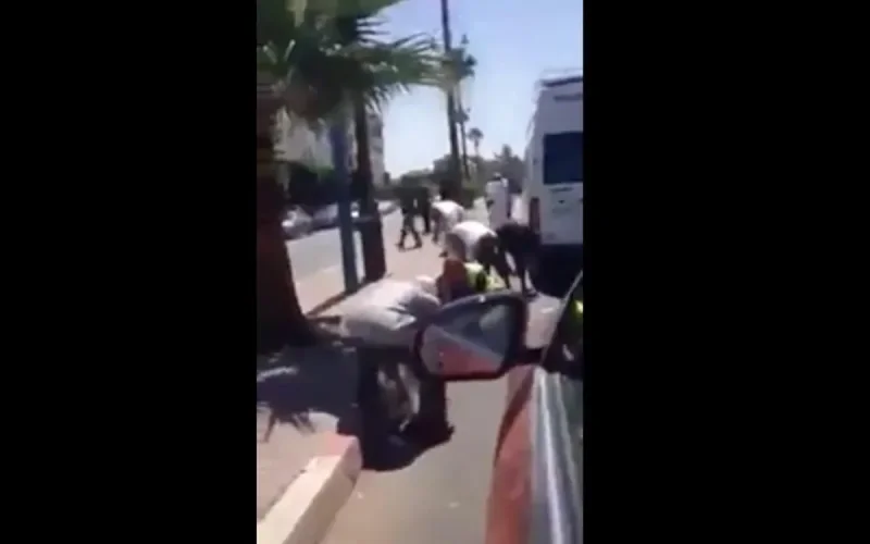 Quand des billets tombent du ciel, ça donne ça (vidéo)