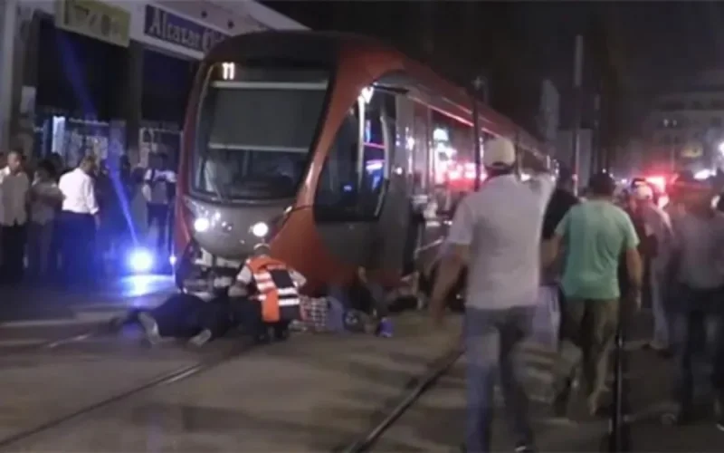 Un homme complètement ivre tué par le tramway à Casablanca