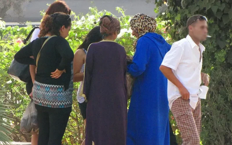 Maroc : le harcèlement de rue dorénavant condamné à de la prison ferme et 10.000 dirhams d'amende
