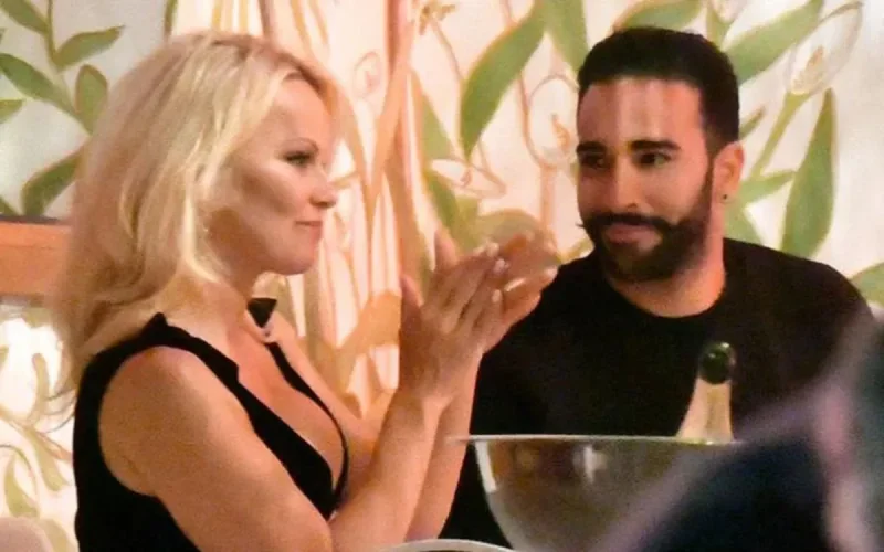 Pamela Anderson parle pour la 1ère fois de sa relation avec Adil Rami