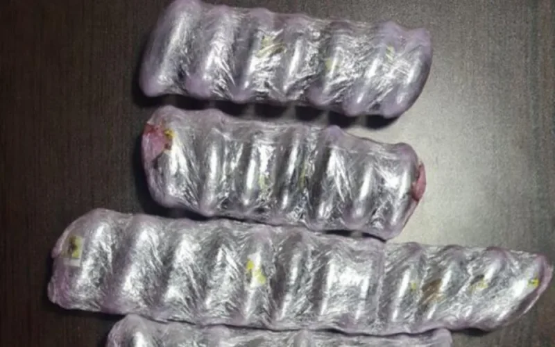 Tanger : quand une maman cache de la drogue... dans les couches de son bébé (photo)