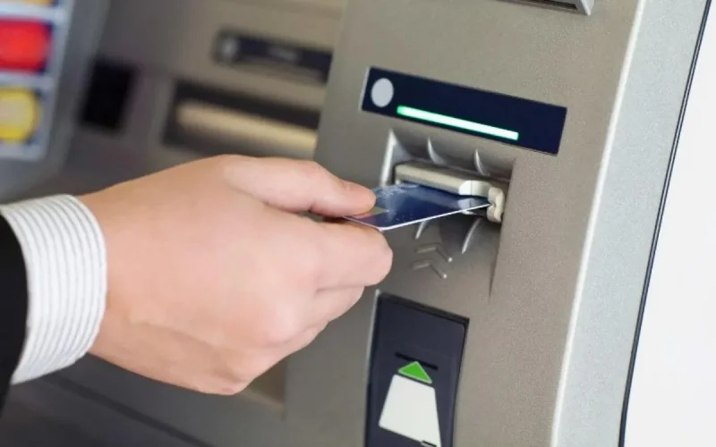 Al Barid Bank crédite par erreur des comptes de 400.000 dirhams