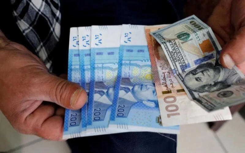 Le dirham perd de la valeur par rapport à l'Euro (et en gagne face au dollar)