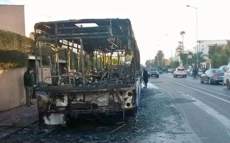 Un chauffeur en excès de vitesse cause un grave accident de bus à Casablanca