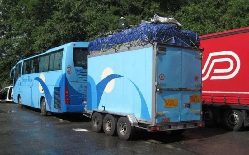 Maroc : 135 kg de drogue dans un bus immatriculé en France
