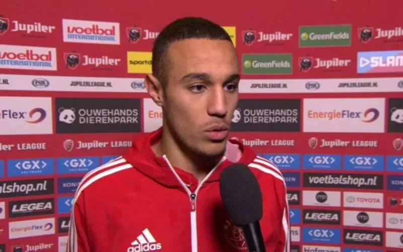 Football : Noussair Mazraoui hésite entre le Maroc et les Pays-bas