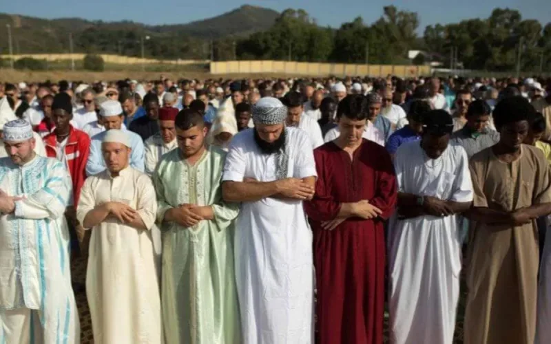 Le Maroc dépense chaque année 750.000 euros pour payer les imams à Sebta