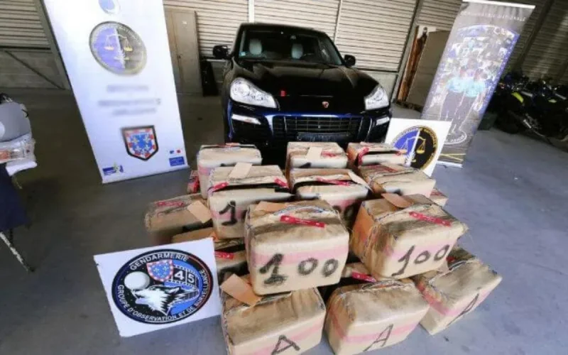 France : saisie d'une tonne et demie de drogue dans des « valises marocaines »