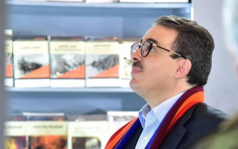 Maroc : HRW dénonce « l'isolement abusif » de Taoufik Bouachrine