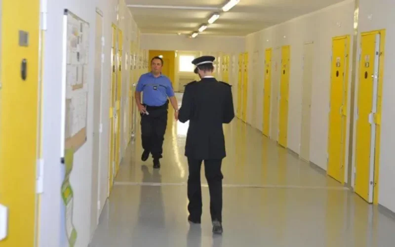 France : deuxième phase du plan de prévention de la radicalisation en prison