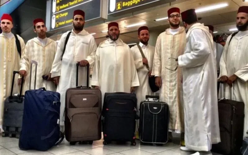 Des imams marocains en Europe pour propager l'islam marocain