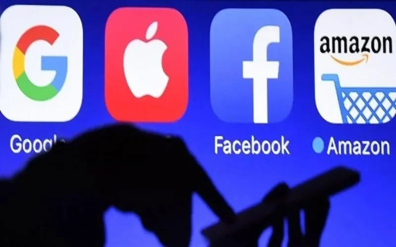 Le Maroc part en guerre contre Facebook et Google