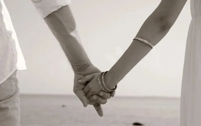 Il se fait passer pour un MRE pour piéger et faire chanter les jeunes célibataires