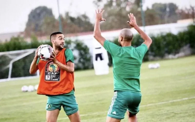 Hakim Ziyech reste finalement à l'Ajax Amsterdam