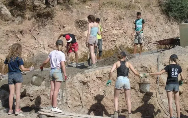 L'ONG des "filles en short" ne les enverra plus au Maroc